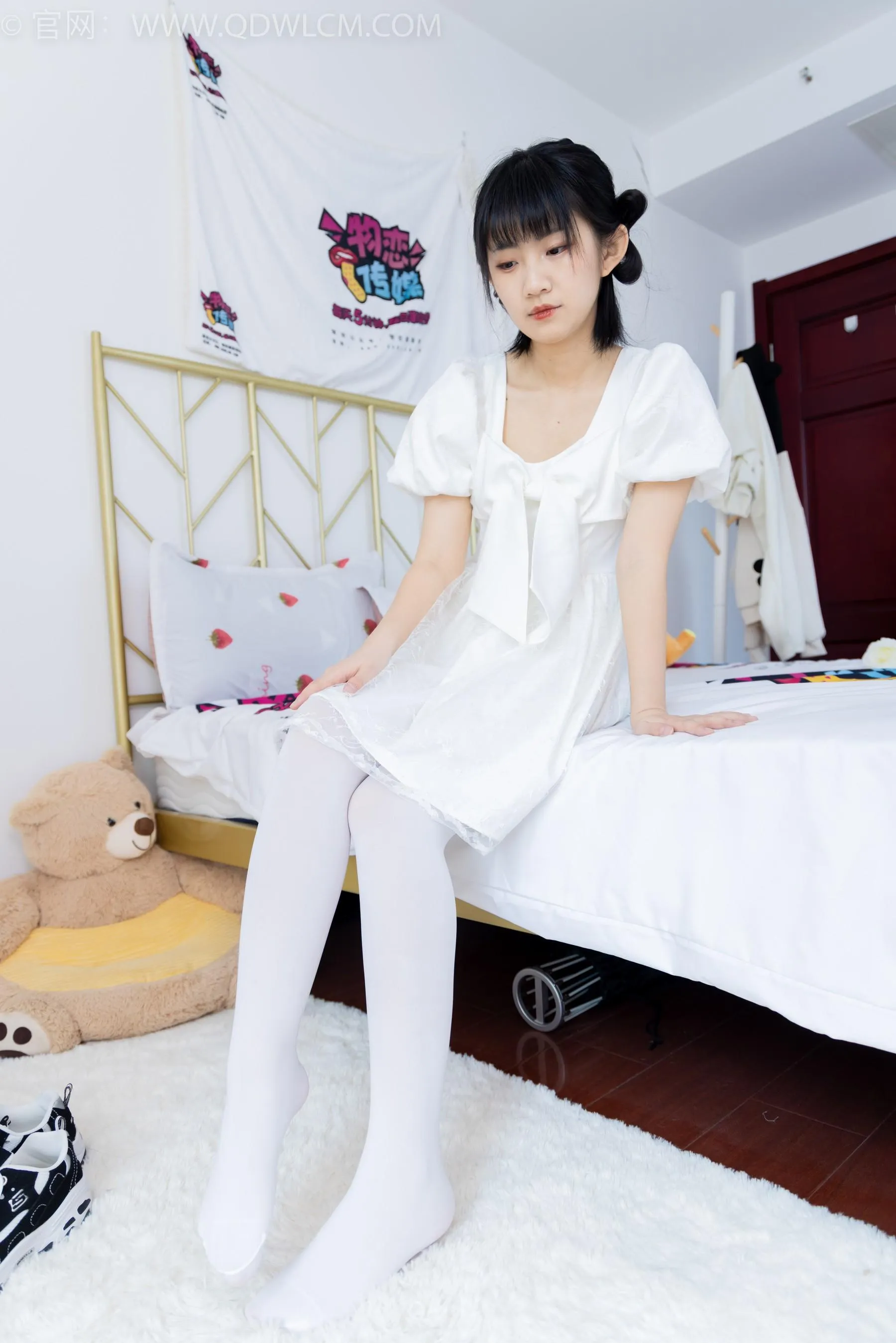 物恋传媒 NO.1581 暗月-纯白茉莉 [151P]插图8